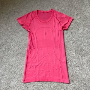 Lululemon Swiftly Tech Short Sleeve